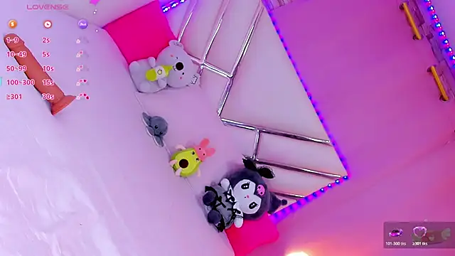 jazlyn G online show from November 22, 5:06 am