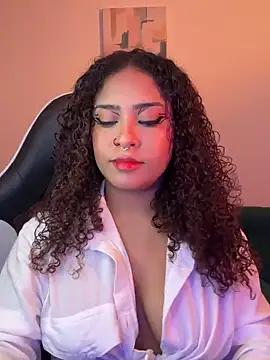 Snapshot of Kass_1 chatting on December 5, 1:36 am Kass 1 online show from December 5, 1:36 am