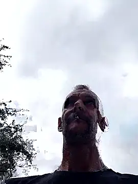 Hungwell1515 online show from October 4, 5:33 pm