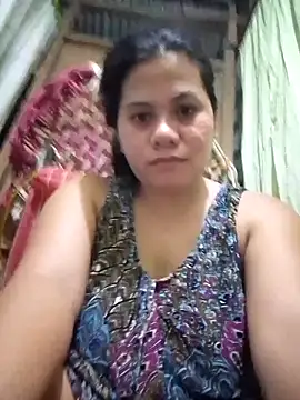 Snapshot of phoenix_1994 chatting on December 3, 9:13 pm phoenix 1994 online show from December 3, 9:13 pm