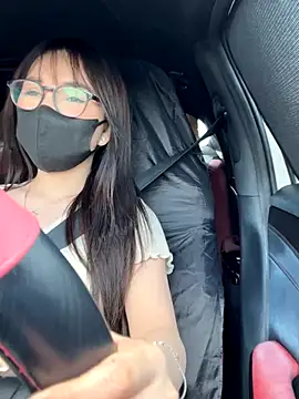 Linh 2004 online show from September 24, 6:06 am