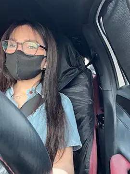 Linh 2004 online show from September 30, 5:01 am