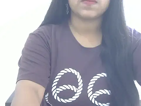 LIYO  online show from June 12, 5:39 am