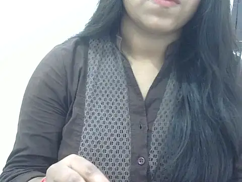 LIYO  online show from June 28, 6:52 am
