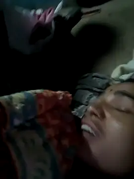 Hot raaani online show from January 16, 1:09 am