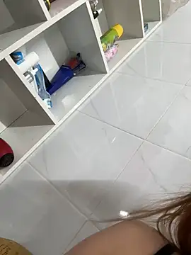 -Linaa- online show from September 16, 12:22 am
