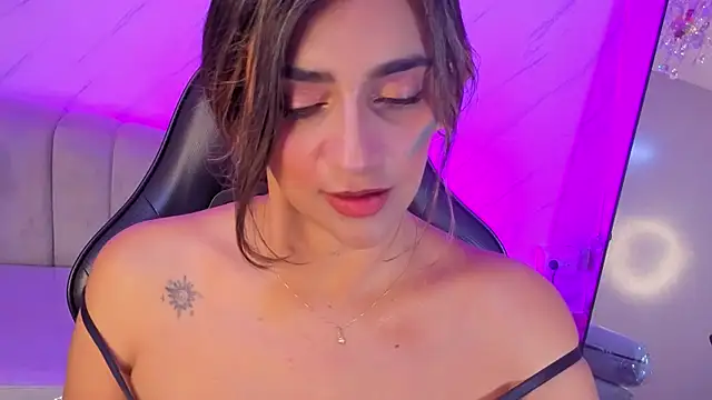 agatha brooks t online show from June 27, 12:33 pm