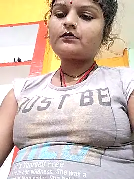 Hot mirchjii online show from October 11, 9:41 am