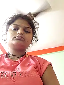 Hot mirchjii online show from October 16, 1:28 am