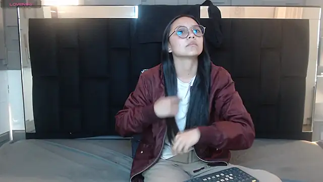 katalina07 1 online show from February 10, 1:37 pm