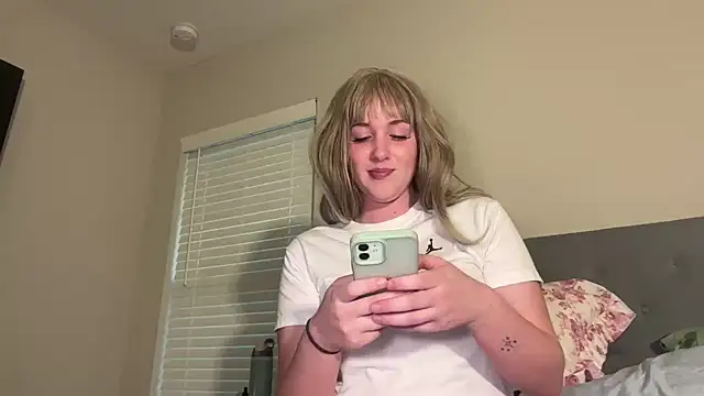 anamira1 online show from March 9, 11:31 pm