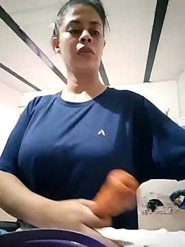 Snapshot of daliataleboficiall chatting on December 22, 5:21 pm daliataleboficiall online show from December 22, 5:21 pm