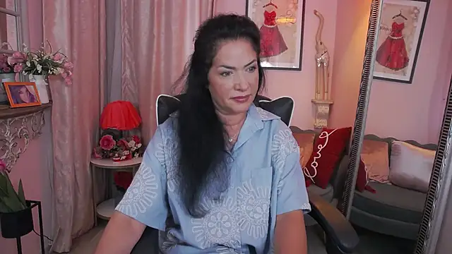 Snapshot of MyLovOne chatting on September 10, 12:16 pm MyLovOne online show from September 10, 12:16 pm