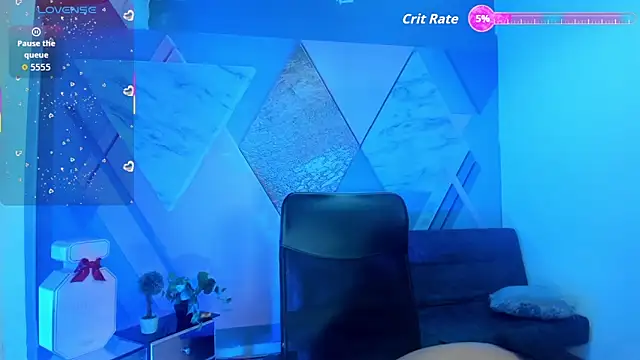 keytinthomson  online show from October 7, 7:44 pm