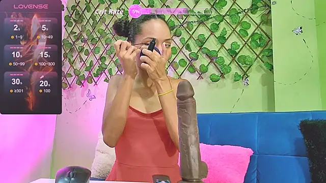 Karen Ariass online show from October 4, 2:26 pm