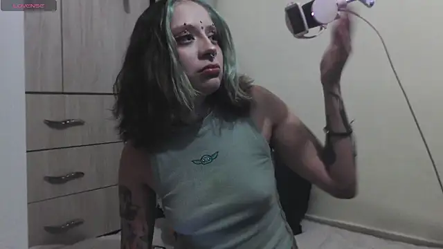 vainilla doll online show from February 4, 2:50 am