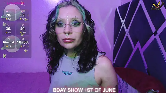 vainilla doll online show from May 20, 12:28 am