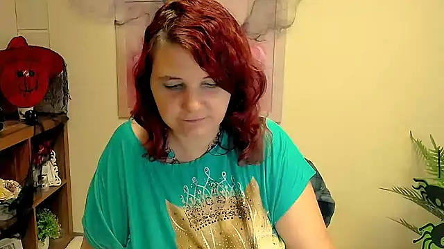 TwoBigSuns online show from October 14, 7:09 am