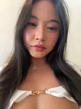 Snapshot of jinawaves chatting on March 20, 2:05 am jinawaves online show from March 20, 2:05 am