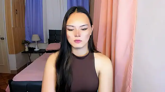 ameliamaureen online show from June 14, 2:46 am