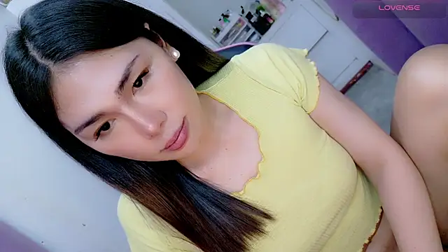 tgirljennie 69 online show from April 10, 7:02 am