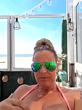 Mrs-Aurora online show from May 28, 12:24 pm