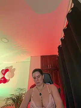 Snapshot of carol_cruz133 chatting on February 21, 11:39 pm carol cruz133 online show from February 21, 11:39 pm