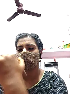 Snapshot of Tamil-Meenu12 chatting on October 23, 4:34 am Tamil-Meenu12 online show from October 23, 4:34 am