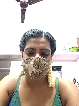 Snapshot of Tamil-Meenu12 chatting on November 2, 9:33 am Tamil-Meenu12 online show from November 2, 9:33 am