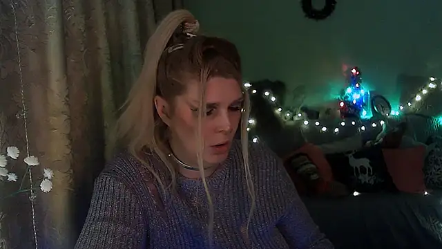 TsPostophere online show from December 3, 1:32 pm