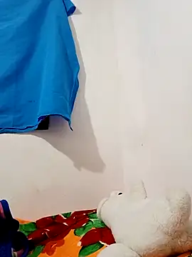 yaneth  online show from September 25, 1:20 am