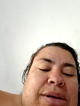 yaneth  online show from October 21, 1:01 pm