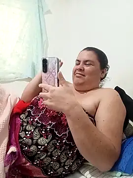 yaneth  online show from February 8, 10:46 pm