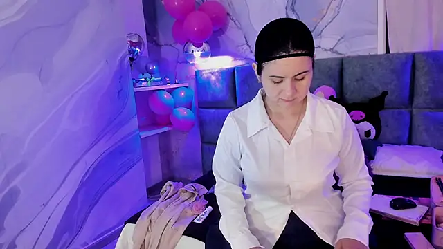 Snapshot of harimoon1 chatting on September 20, 3:07 am harimoon1 online show from September 20, 3:07 am