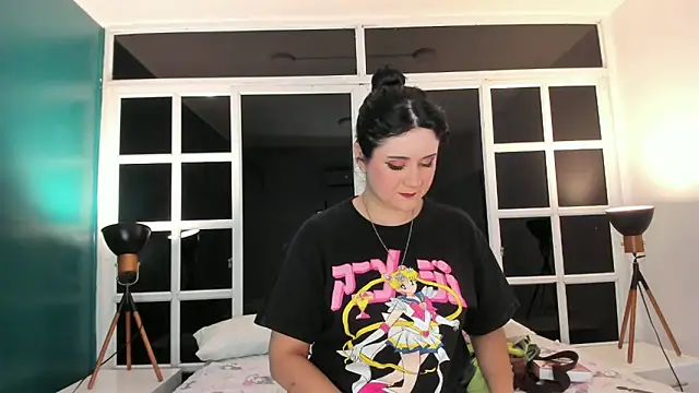 Snapshot of harimoon1 chatting on November 8, 3:18 am harimoon1 online show from November 8, 3:18 am