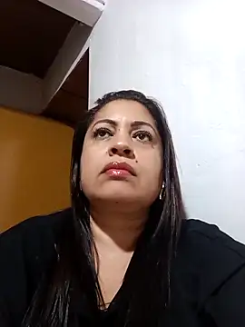 Snapshot of Karla_hilton1 chatting on April 4, 12:31 am Karla hilton1 online show from April 4, 12:31 am