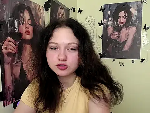 LadyAlice  online show from September 15, 6:02 am