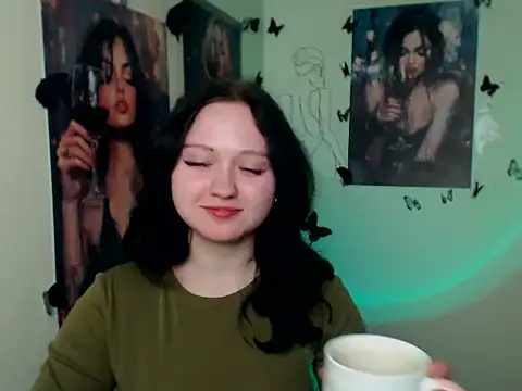 LadyAlice  online show from February 9, 6:56 pm