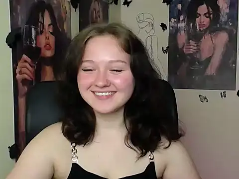 LadyAlice  online show from May 22, 5:58 am