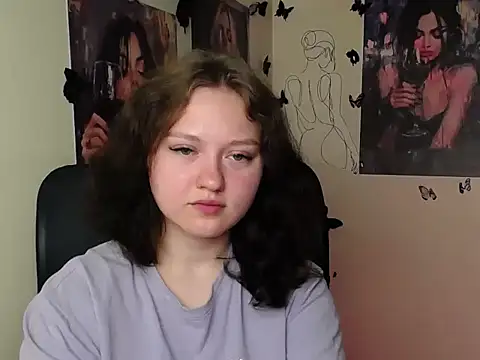 LadyAlice  online show from June 10, 6:01 am