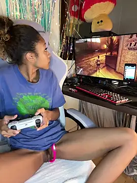 Snapshot of rubywithpearls chatting on October 23, 10:19 pm rubywithpearls online show from October 23, 10:19 pm