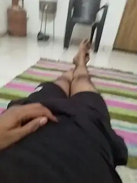 dhruve2010 online show from October 11, 6:17 pm