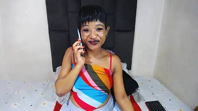 GoldenBigAssCurvy online show from February 5, 10:25 pm