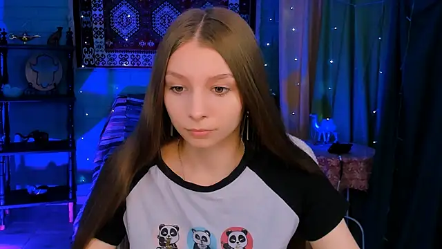 JulieDaniel online show from June 10, 4:12 am