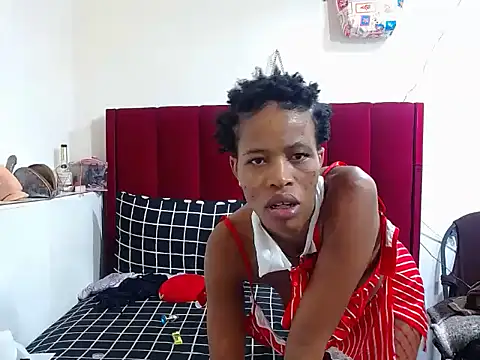 Snapshot of SexyChantyBabe25 chatting on October 30, 11:00 am SexyChantyBabe25 online show from October 30, 11:00 am