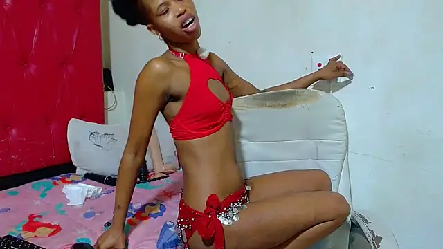 Snapshot of SexyChantyBabe25 chatting on March 27, 9:25 pm SexyChantyBabe25 online show from March 27, 9:25 pm