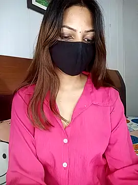 Snapshot of Hot_malika19 chatting on May 31, 6:09 pm Hot malika19 online show from May 31, 6:09 pm