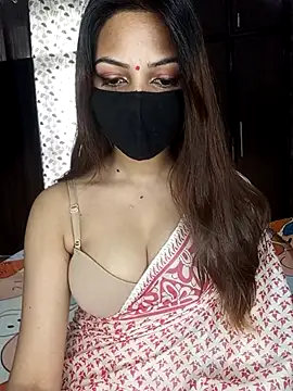 Snapshot of Hot_malika19 chatting on June 13, 9:40 am Hot malika19 online show from June 13, 9:40 am