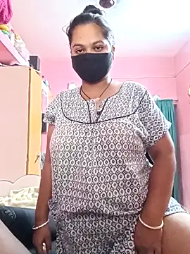 biggbobbsgirl online show from October 22, 4:13 am