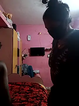 biggbobbsgirl online show from November 12, 5:24 pm